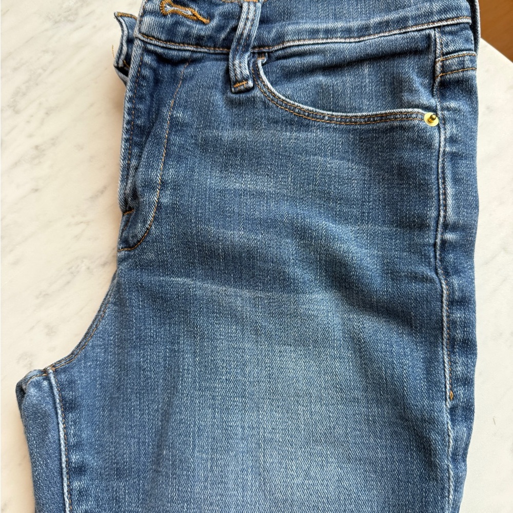 Classic Blue Frame Thrasher Women’s Jeans - slightly cropped style - Size 25